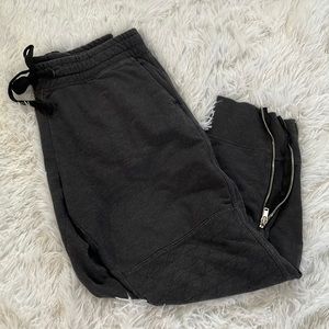 Gap joggers